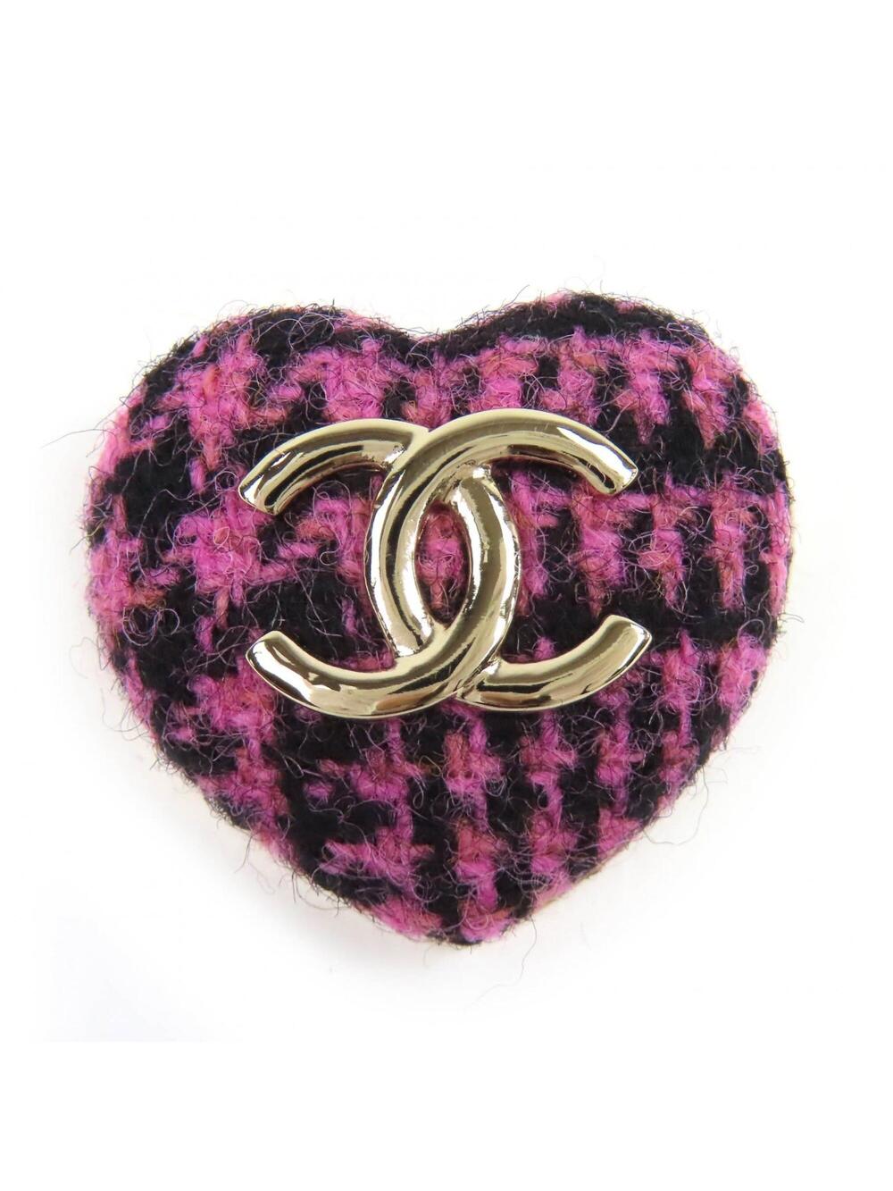 Chanel Cc Logo Heart Brooch Metal #256927C10B